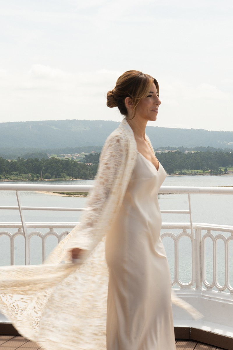 comprar online camison blanco espalda cruzada con volantes de apparentia para noche de bodas regalo de novia wedding