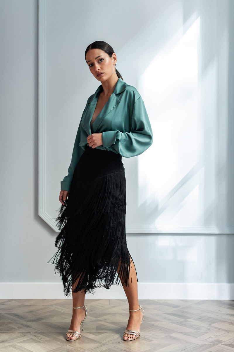 falda midi de flecos negra preciosa falda de flecos negra para invitadas eventos fiestas bautizos comuniones apparentia