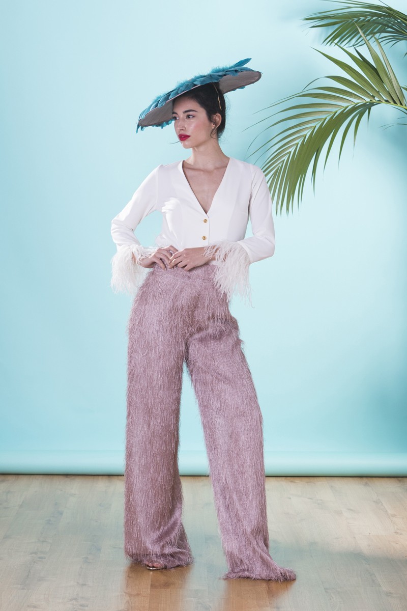 blusa con plumas para invitada a boda, fiesta, bautizo, comunion, evento, graduacion, bbc de apparentia