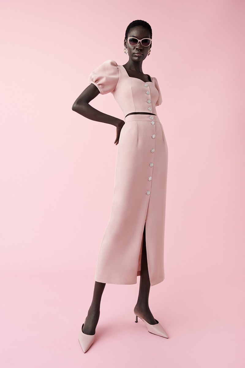 Conjunto de fiesta top escote corazon y falda recta con botones joya rosa para invitadas boda comunion bautizo