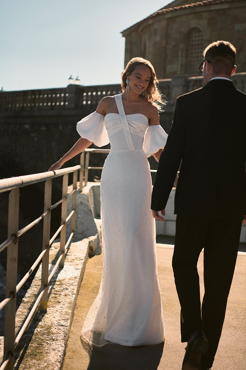 Comprar online vestido largo para novia civil para novia civil, madre de bautizo o comunion de apparentia