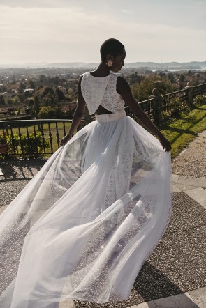 sobreespectacular Sobrefalda de tul con cinturilla de tul y organza de quita y pon para novia civil, boda