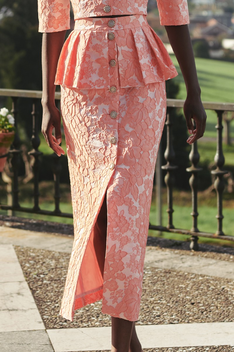 comprar Falda de fiesta en jacquard brocado coral con peplum para invitadas a boda de dia, bautizo, mamá de comunion, graduacion