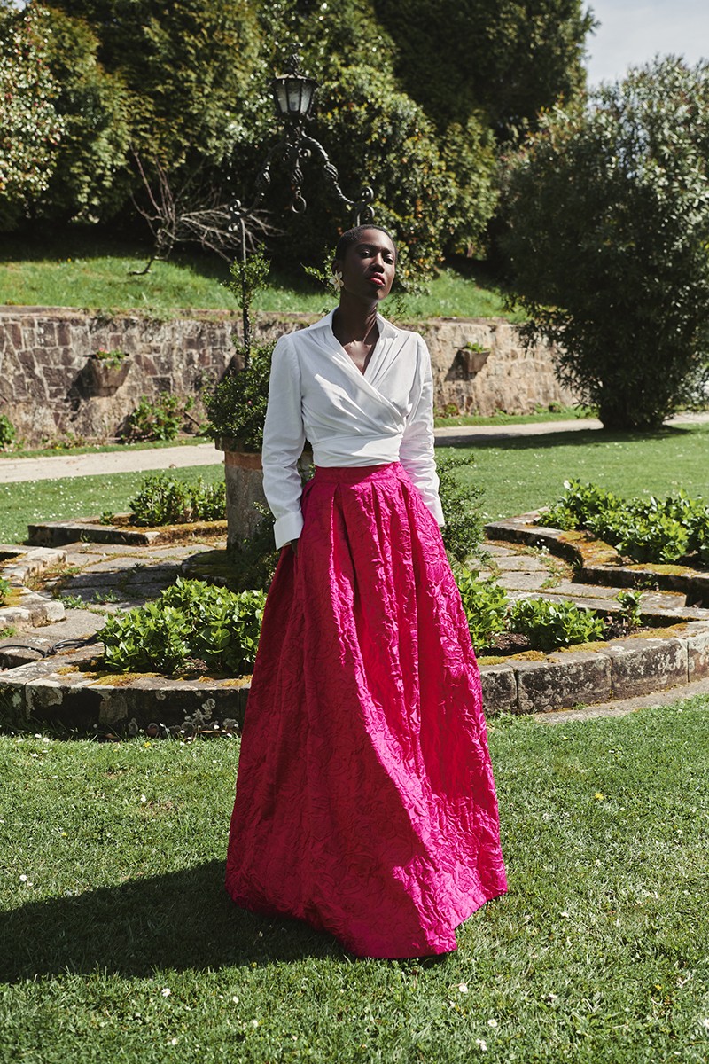 comprar Falda larga tejido jacquard de excelente calidad en color buganvilla con dibujo floral en relieve para hermana de la novia, invitada boda, madrina