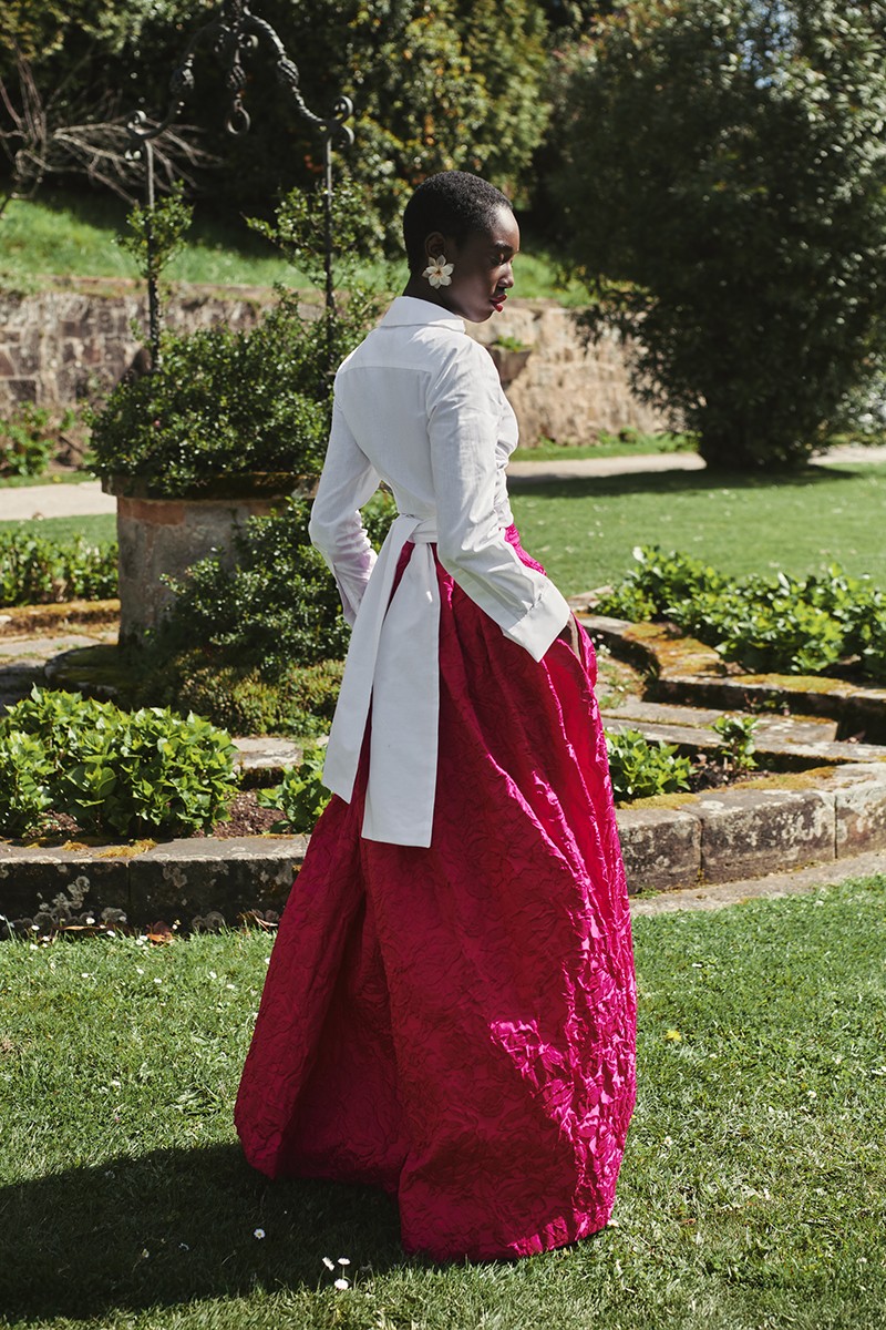 comprar online  blusa blanca cruzada con lazada para invitada a boda, madrina, hermana del novio