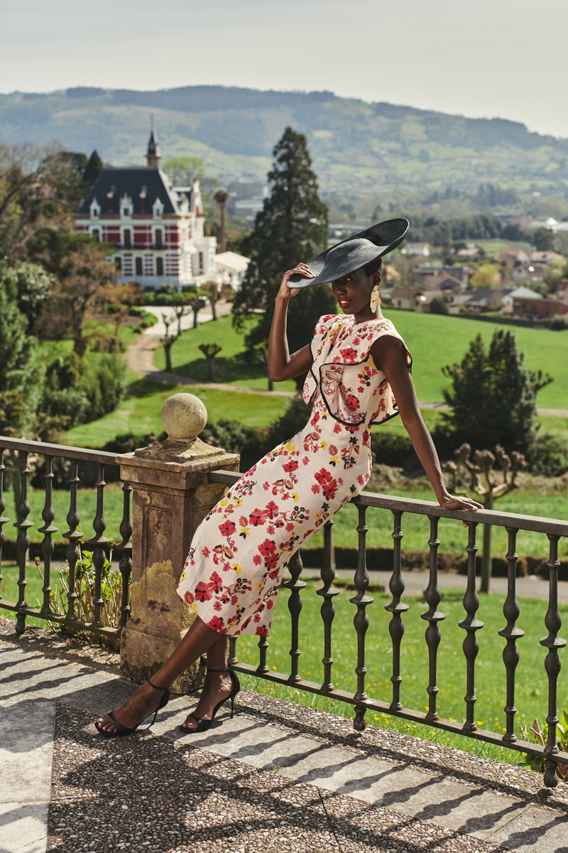 vestido de volantes y falda recta midi en tejido de lino bordado de flores para invitada de verano fiesta, boda, evento, mamá de comunion comprar online
