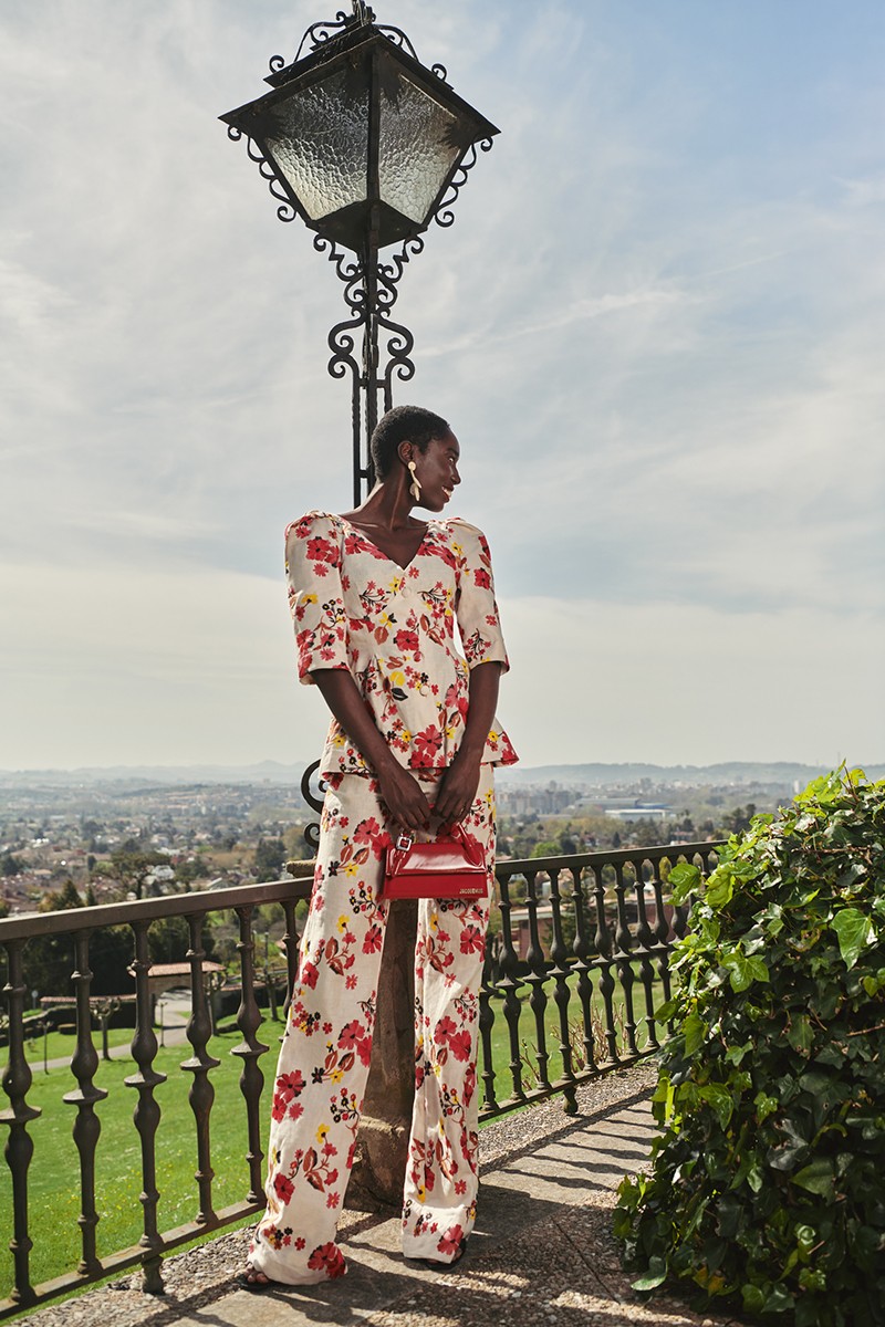pantalon de lino beige bordado flores para invitada de boda, graduación, fiesta, evento, mamá de comunion, bautizo, verano compra online