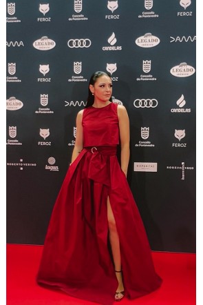 top de tafeta granate